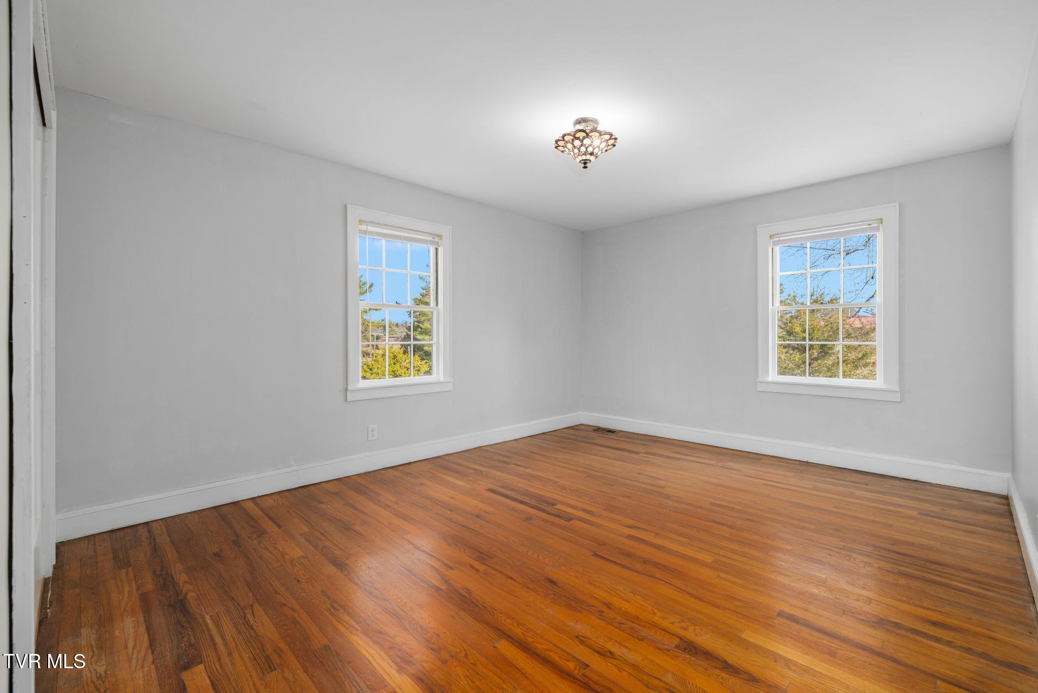 144 Allison Road Piney Flats, TN 37686 - Photo 28 of 55 IMG_7644