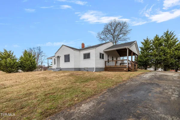 $449,000 | 144 Allison Road, Piney Flats, TN 37686