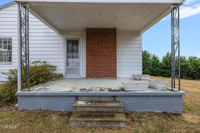 $449,000 | 144 Allison Road, Piney Flats, TN 37686