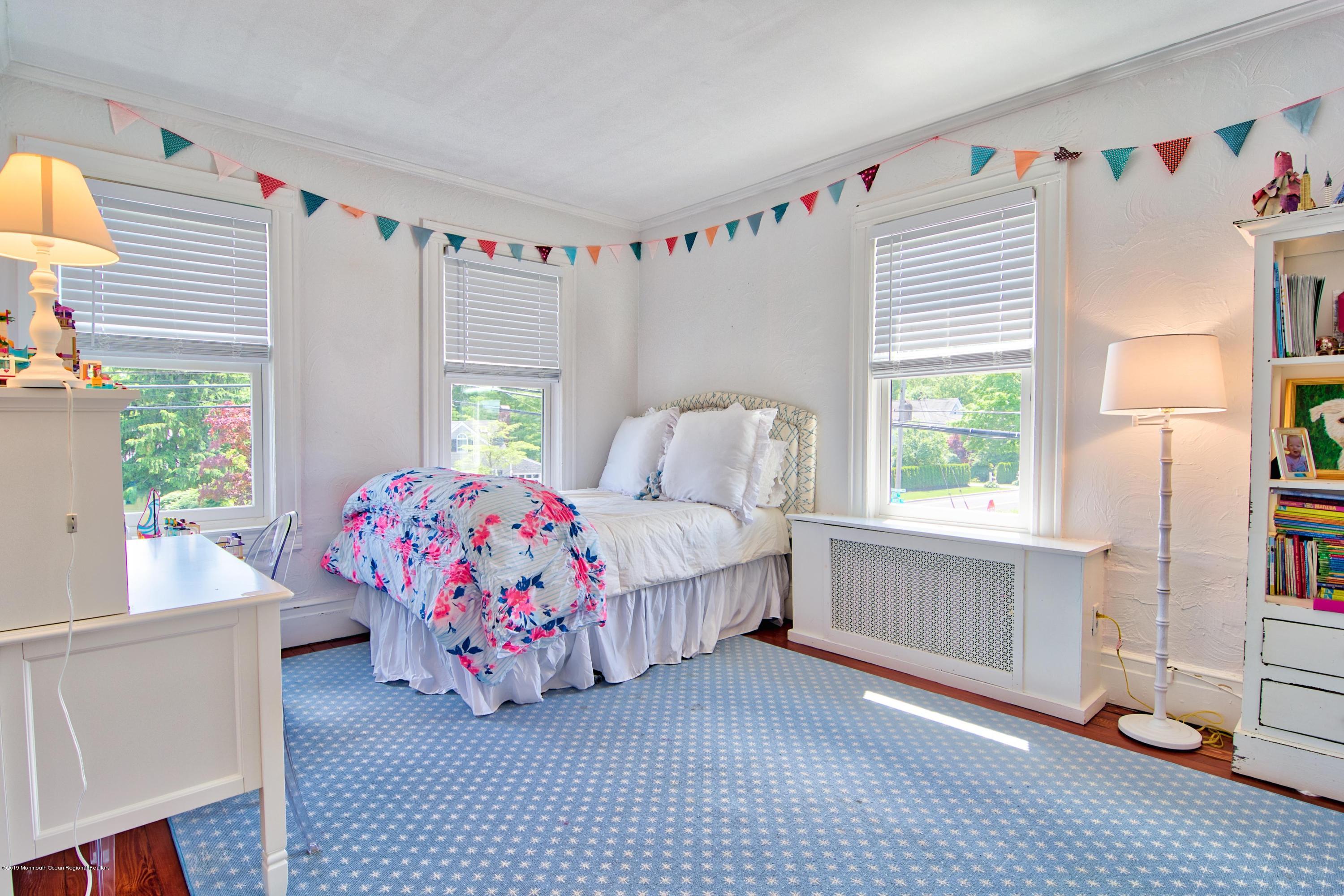 52 Ridge Road Rumson, NJ 07760 - Photo 17 of 34 1st bedroom