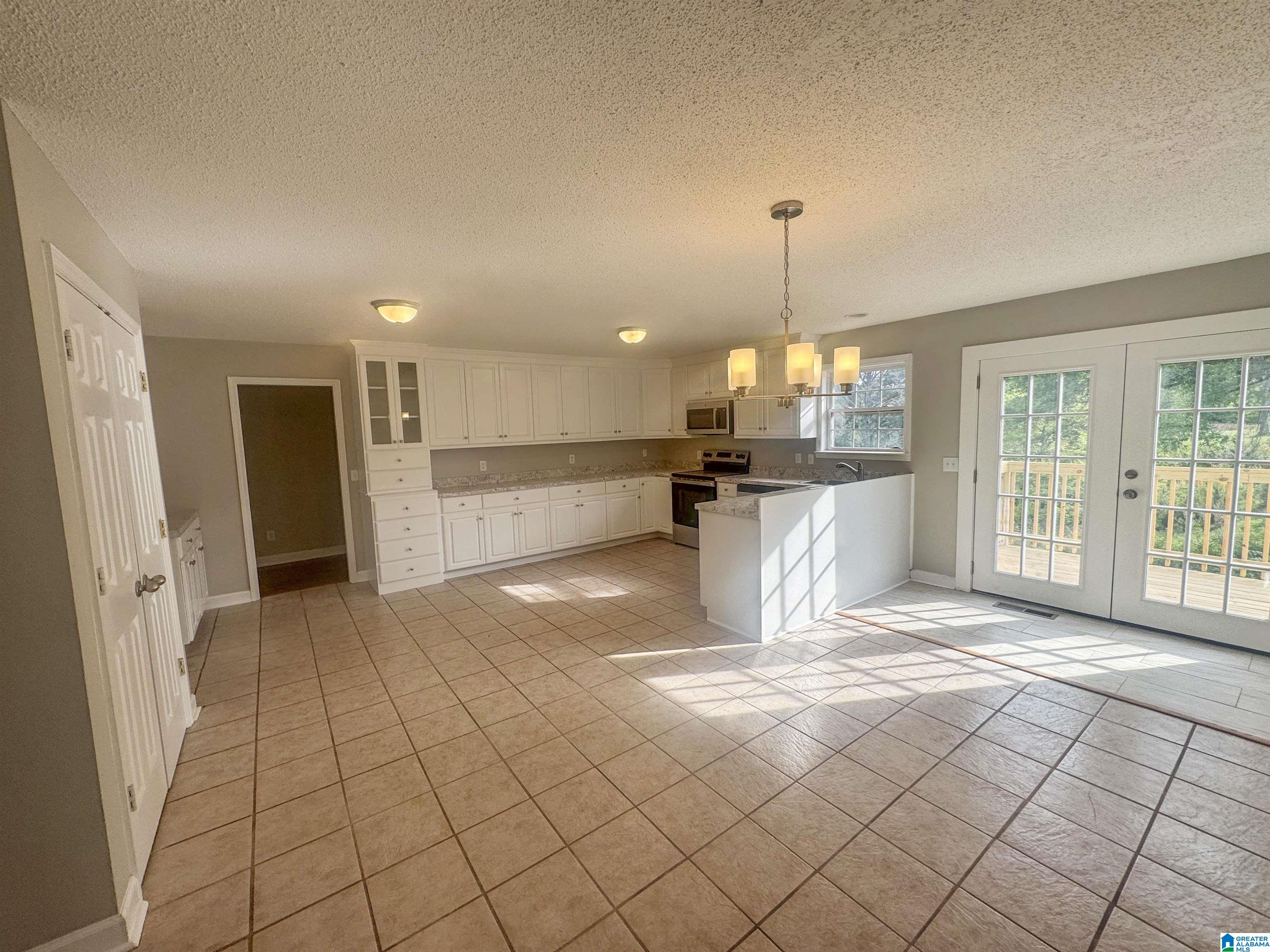 1914 Loop Road Moody, AL 35004 - Photo 20 of 46