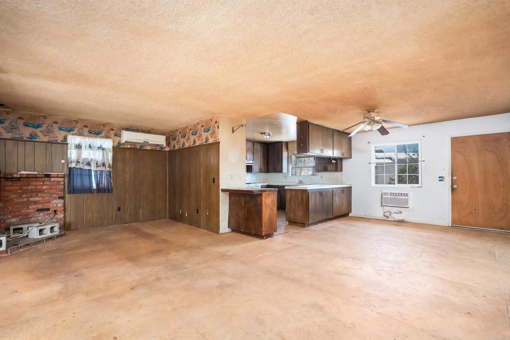 115 Beech Place El Cajon, CA 92021 - Photo 11 of 45