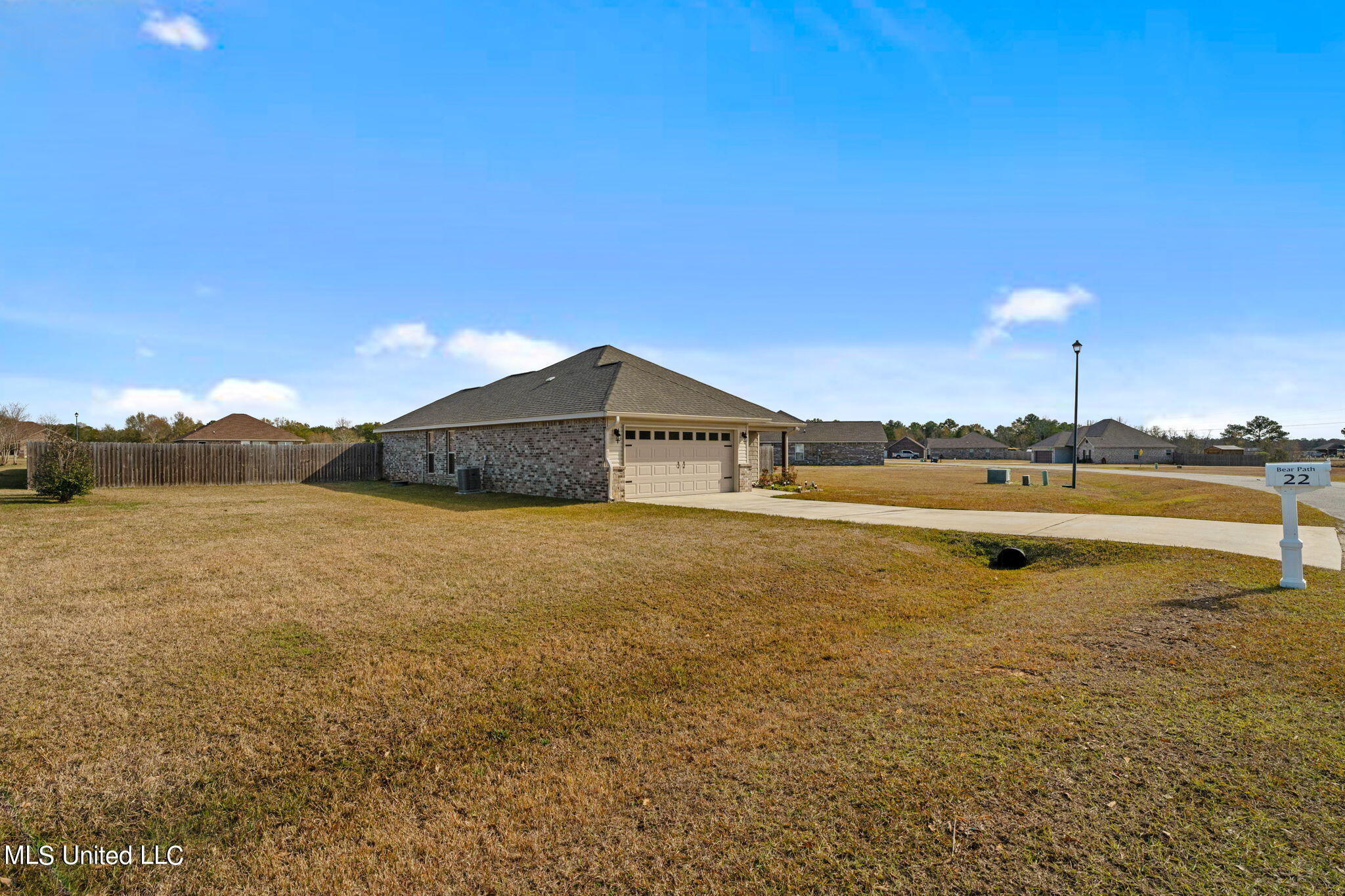 22 Bear Path Picayune, MS 39466 - Photo 4 of 42 22_Bear_Path-4