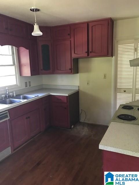 212 Red Oak Road Birmingham, AL 35206 - Photo 8 of 16