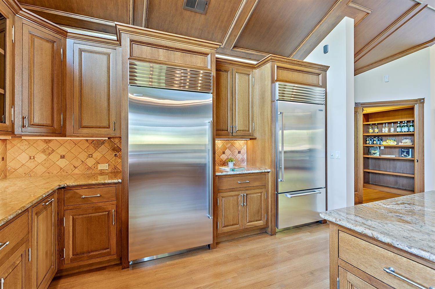 202 West Hilltop Road Talent, OR 97540 - Photo 10 of 35 Additional Photo