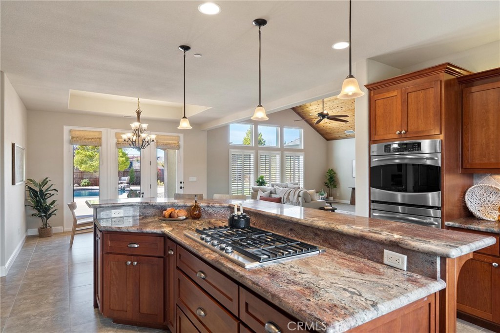 3882 Spyglass Road Chico, CA 95973 - Photo 28 of 71 open kitchen