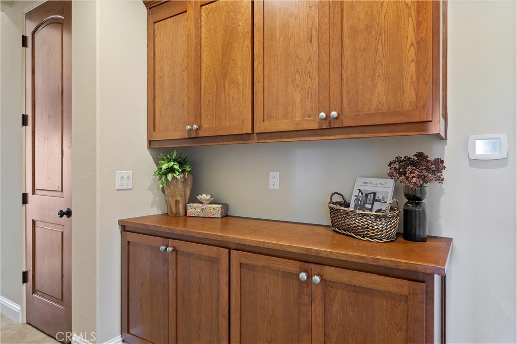 3882 Spyglass Road Chico, CA 95973 - Photo 37 of 71 Hall Storage