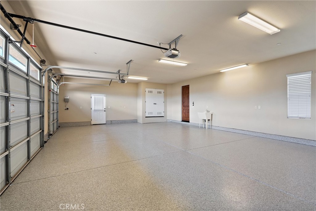 3882 Spyglass Road Chico, CA 95973 - Photo 48 of 71 3 Car garage with new apoxy flooring