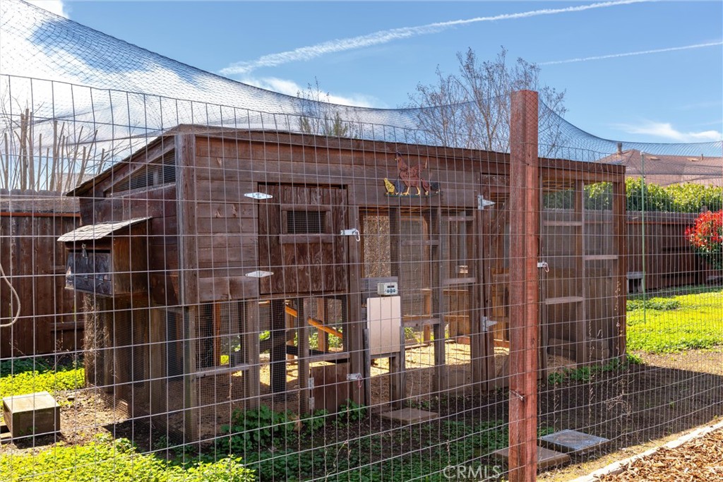 3882 Spyglass Road Chico, CA 95973 - Photo 57 of 71 Chicken Coop