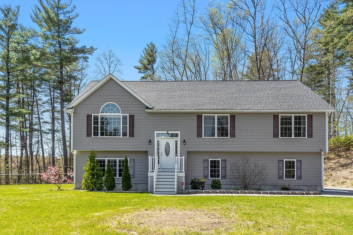 16 Johnson Street Windham, NH 03087 - Photo 1 of 40
