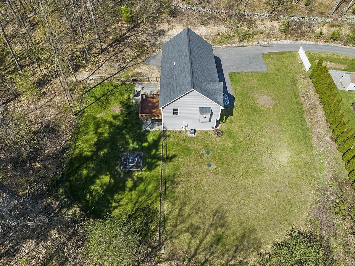 16 Johnson Street Windham, NH 03087 - Photo 34 of 40