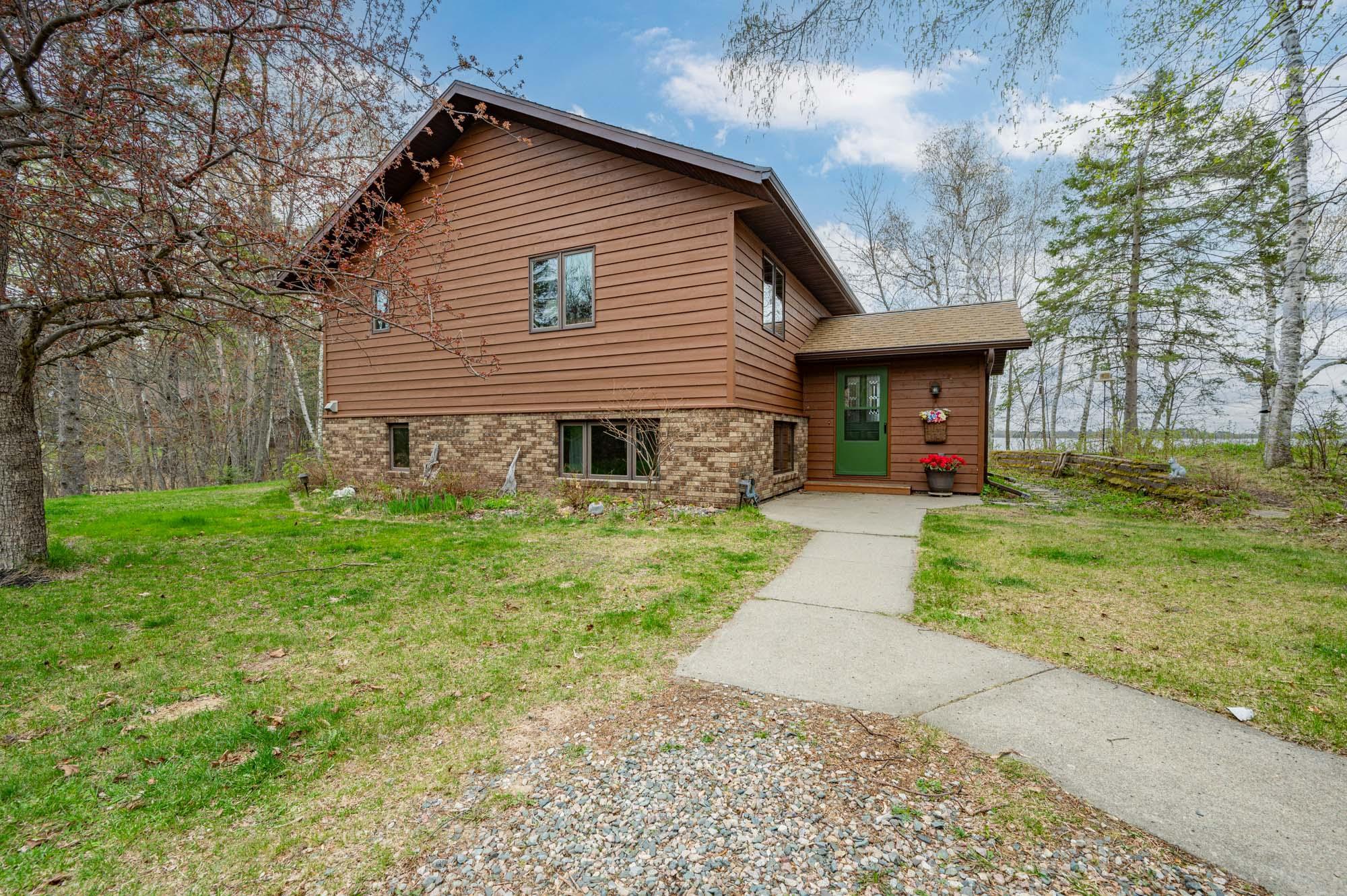 32270 Rabbit Run Cohasset, MN 55721 - Photo 2 of 41
