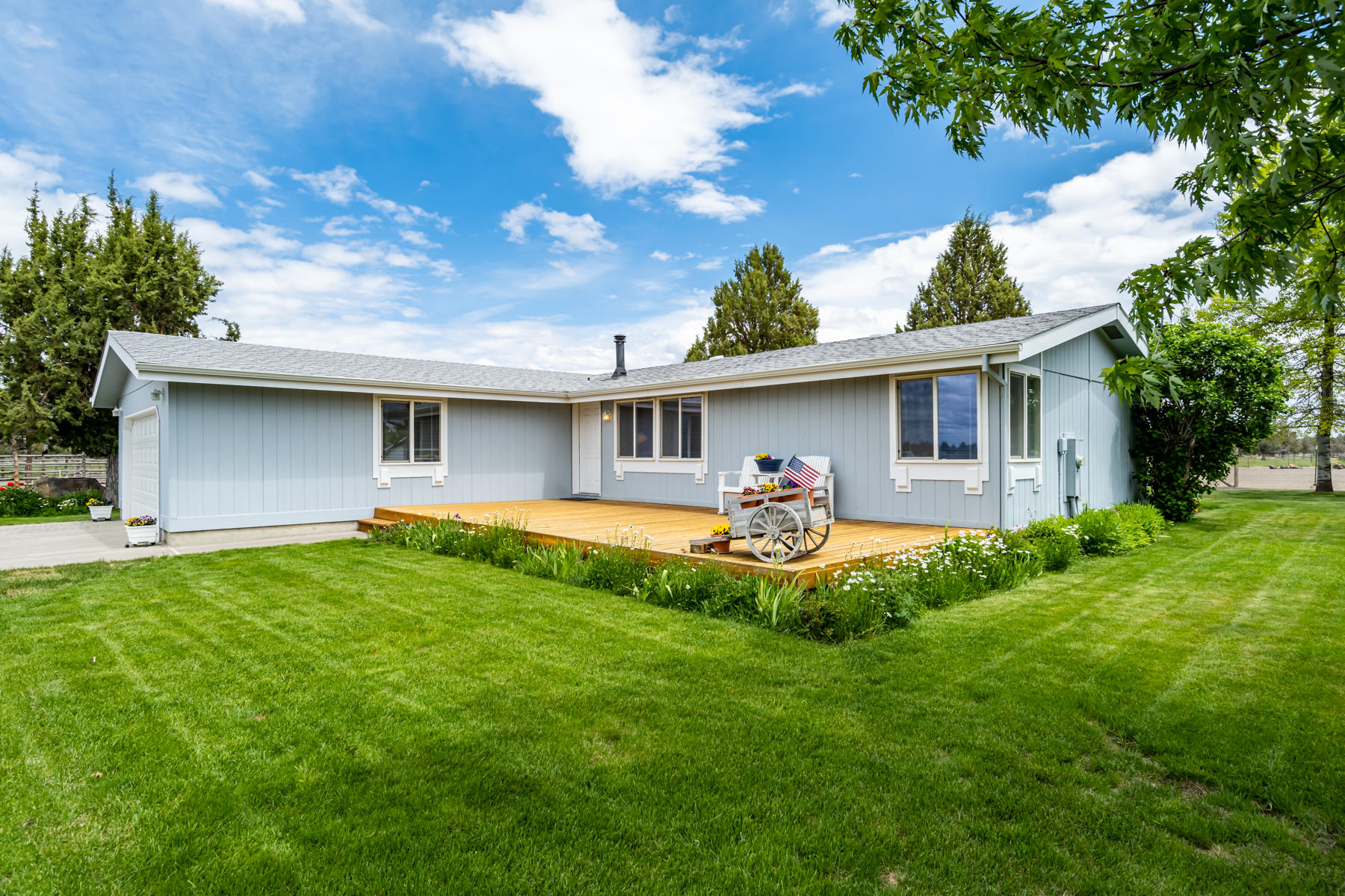 63520 Johnson Ranch Road Bend, OR 97701 - Photo 5 of 52 Home