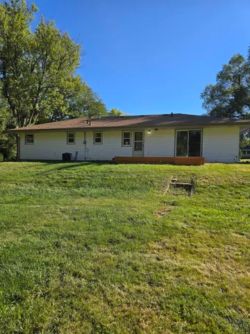 $230,000 | 2924 Cascade Drive, Rockford, IL 61109