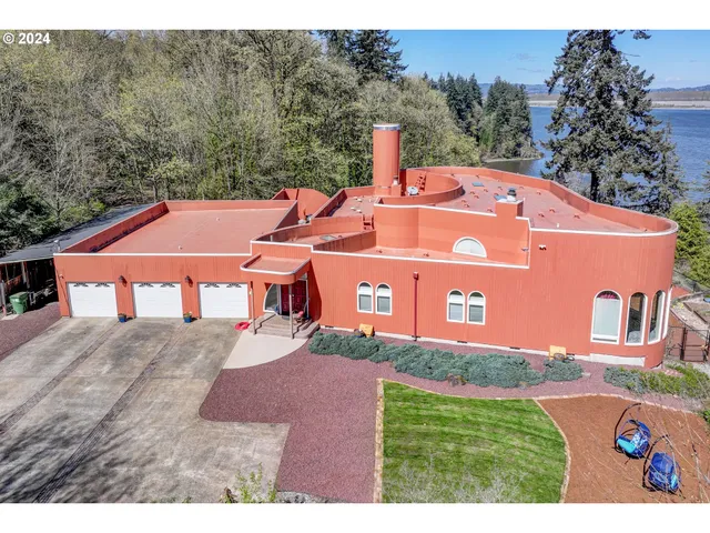 $950,000 | 74040 Lindberg Road, Rainier, OR 97048