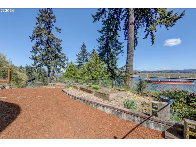 $950,000 | 74040 Lindberg Road, Rainier, OR 97048
