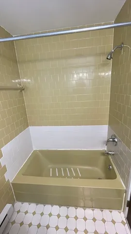 $2,400 | 115 West Squantum Street, Unit 613, Quincy, MA 02171