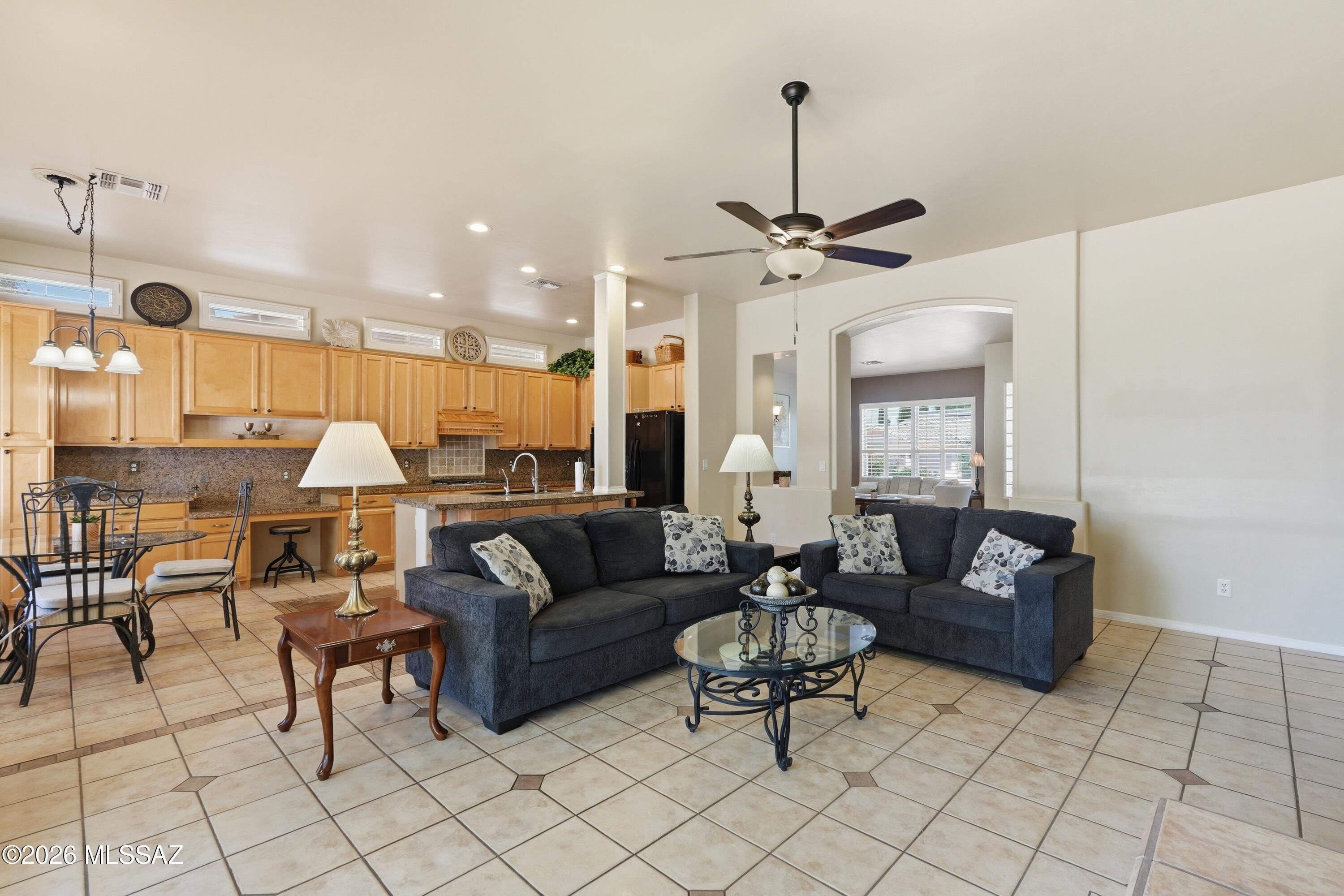 7693 West Sunlark Way Tucson, AZ 85743 - Photo 21 of 43