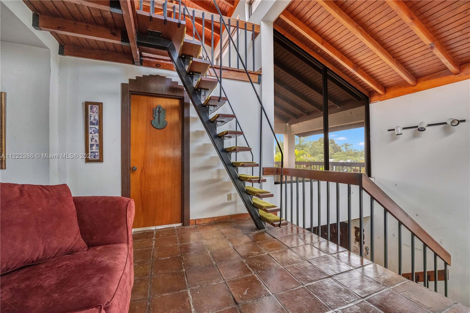 830 East 18th Street Hialeah, FL 33013 - Photo 19 of 37 a view of entryway with furniture