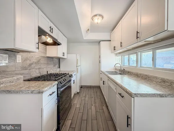$198,900 | 3850 Woodhaven Road, Unit 901, Philadelphia, PA 19154