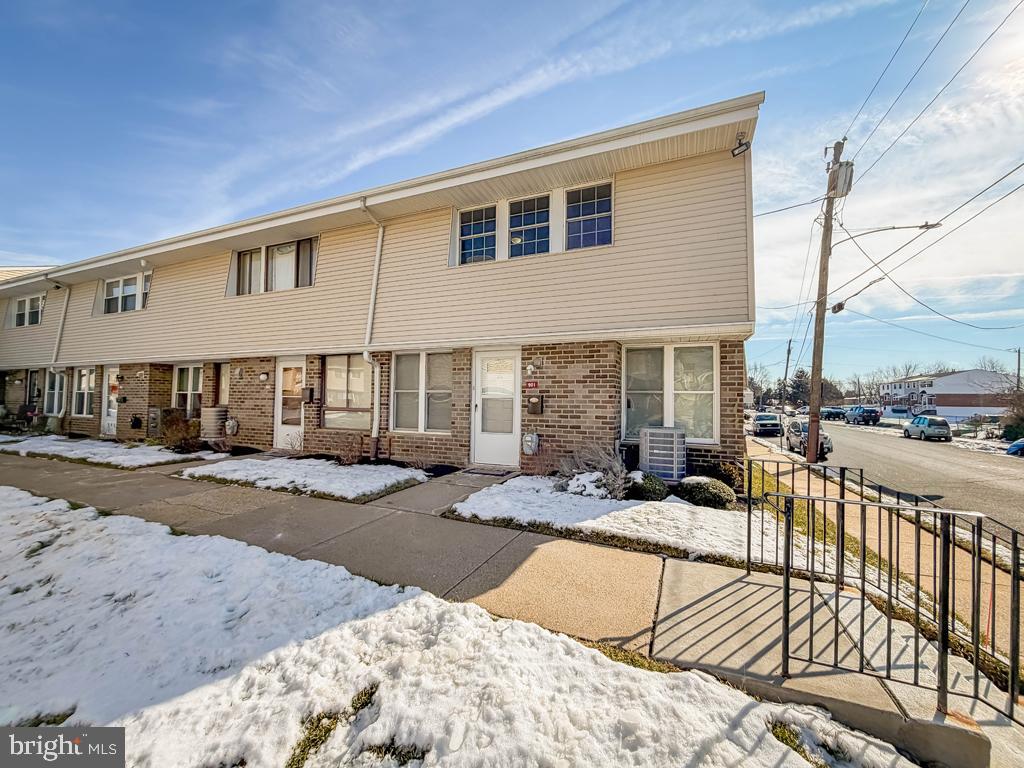 3850 Woodhaven Road, Unit 901 Philadelphia, PA 19154 - Photo 2 of 24 a view of a house with patio