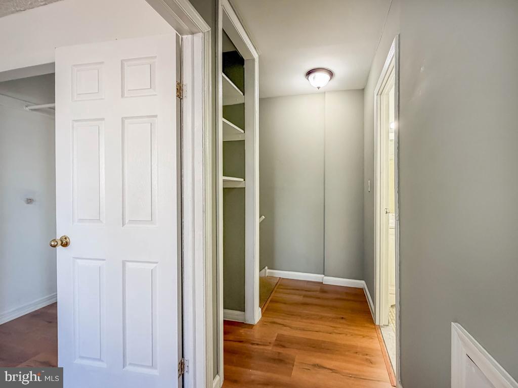 3850 Woodhaven Road, Unit 901 Philadelphia, PA 19154 - Photo 21 of 24 a view of empty room