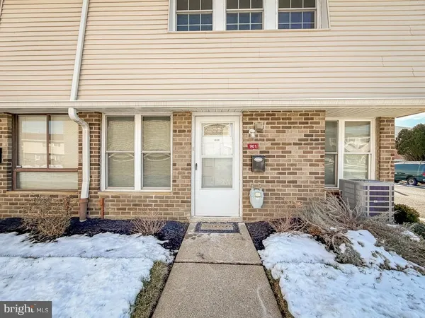 $198,900 | 3850 Woodhaven Road, Unit 901, Philadelphia, PA 19154