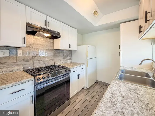 $198,900 | 3850 Woodhaven Road, Unit 901, Philadelphia, PA 19154