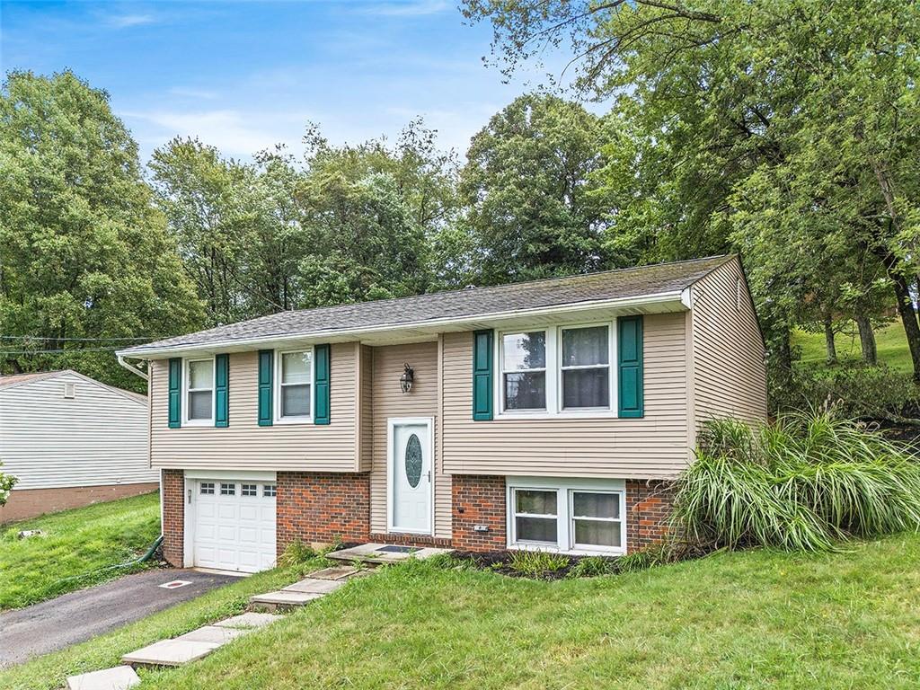 200 Oak Street Manor, PA 15665 - Photo 3 of 32 Gallery Image 3