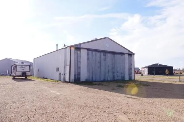 $850,000 | 1015 East High Street, Milton, WI 53563