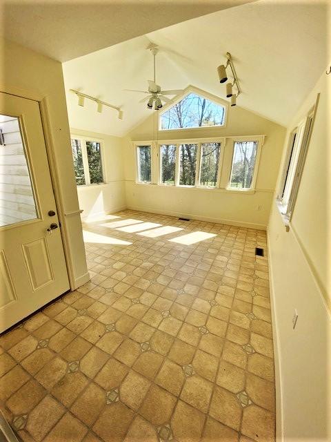 63 Upper Meadows Road Sparta, TN 38583 - Photo 12 of 17 Sun Room 1