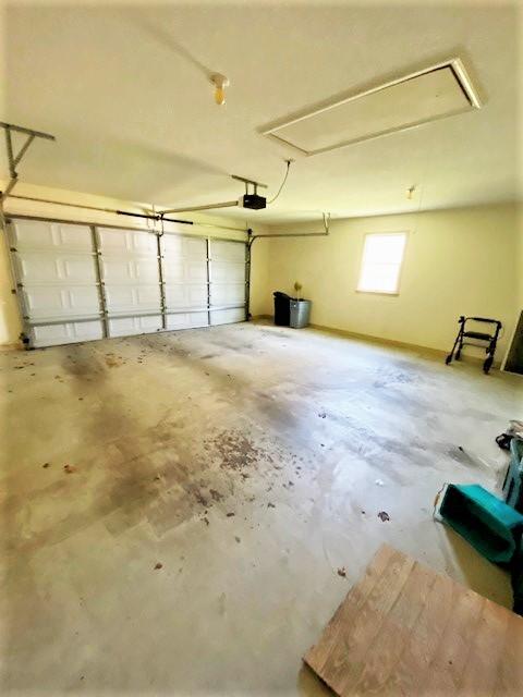 63 Upper Meadows Road Sparta, TN 38583 - Photo 17 of 17 Garage