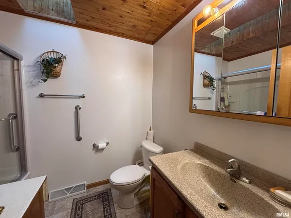 $299,500 | 61 West Timberline Drive, Blue Grass, IA 52726