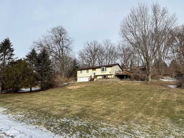 $299,500 | 61 West Timberline Drive, Blue Grass, IA 52726