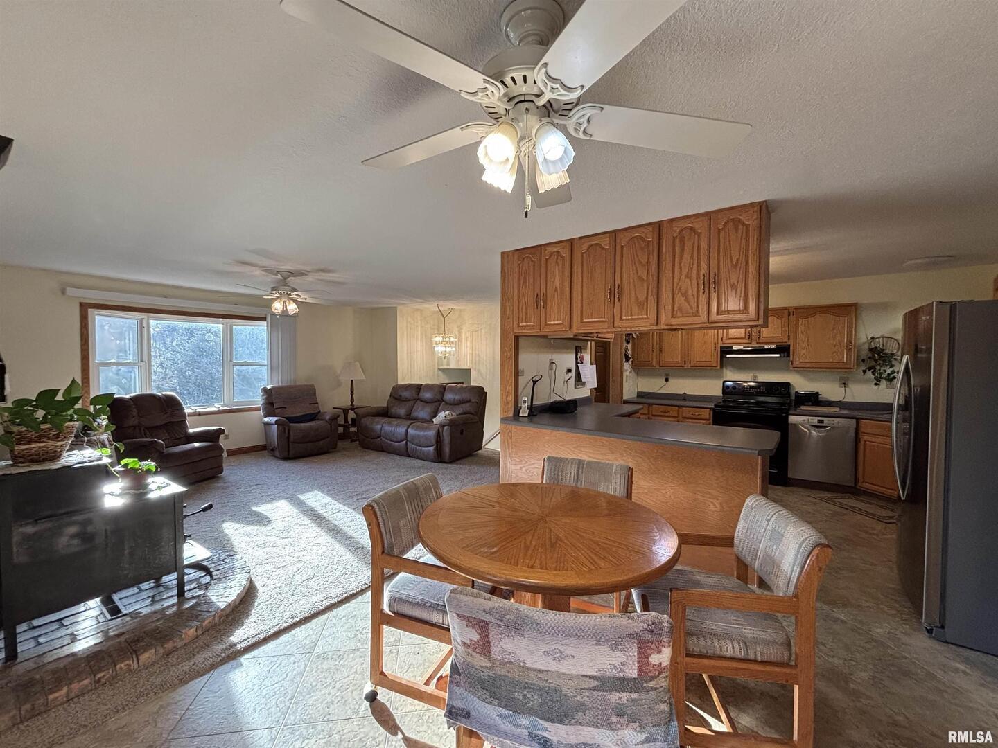 61 West Timberline Drive Blue Grass, IA 52726 - Photo 9 of 25