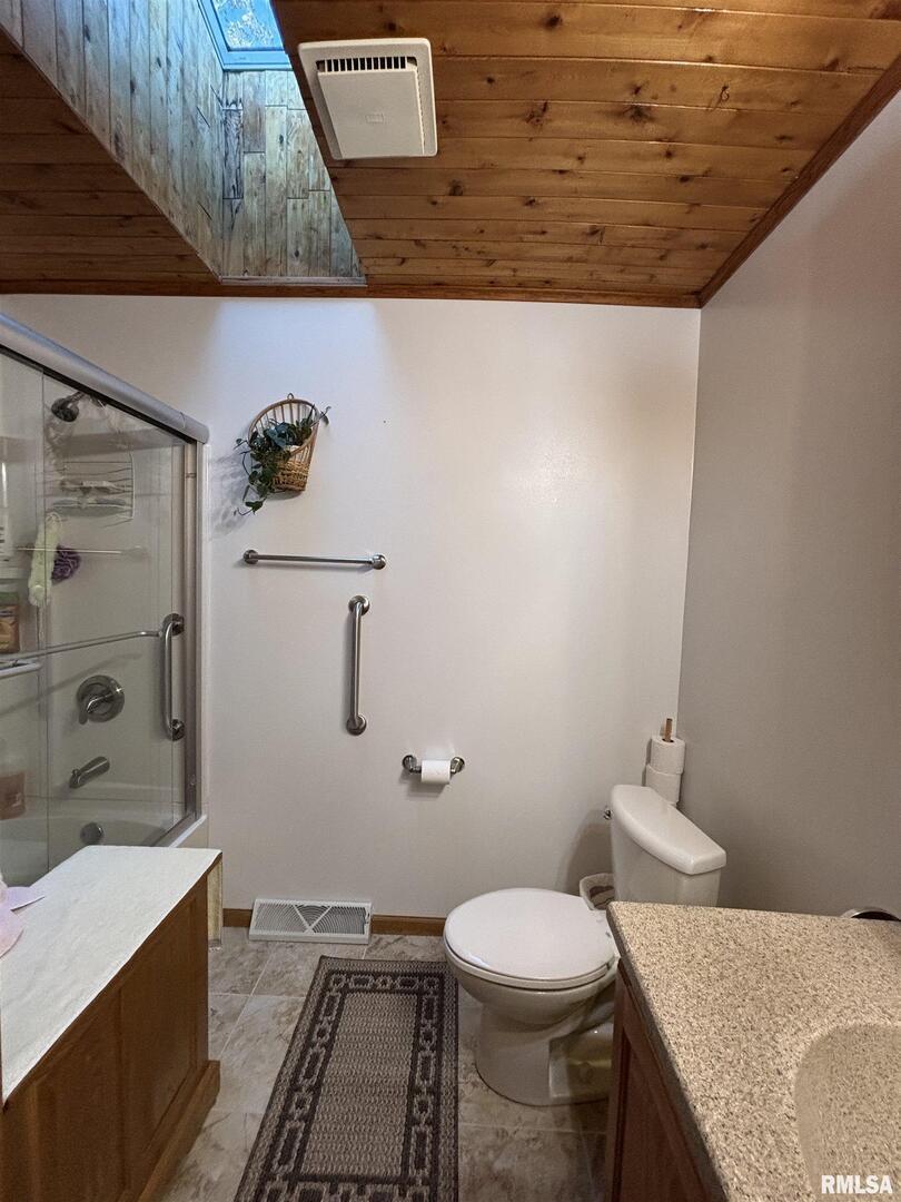 61 West Timberline Drive Blue Grass, IA 52726 - Photo 10 of 25