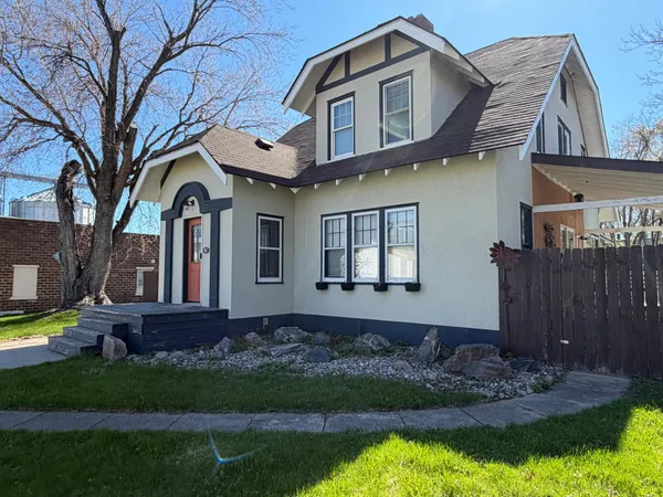 $250,000 | 207 South Johnson Avenue, Fosston, MN 56542