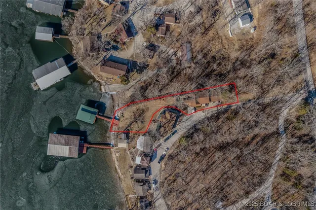 $389,900 | 41 Landscape Lane, Camdenton, MO 65020