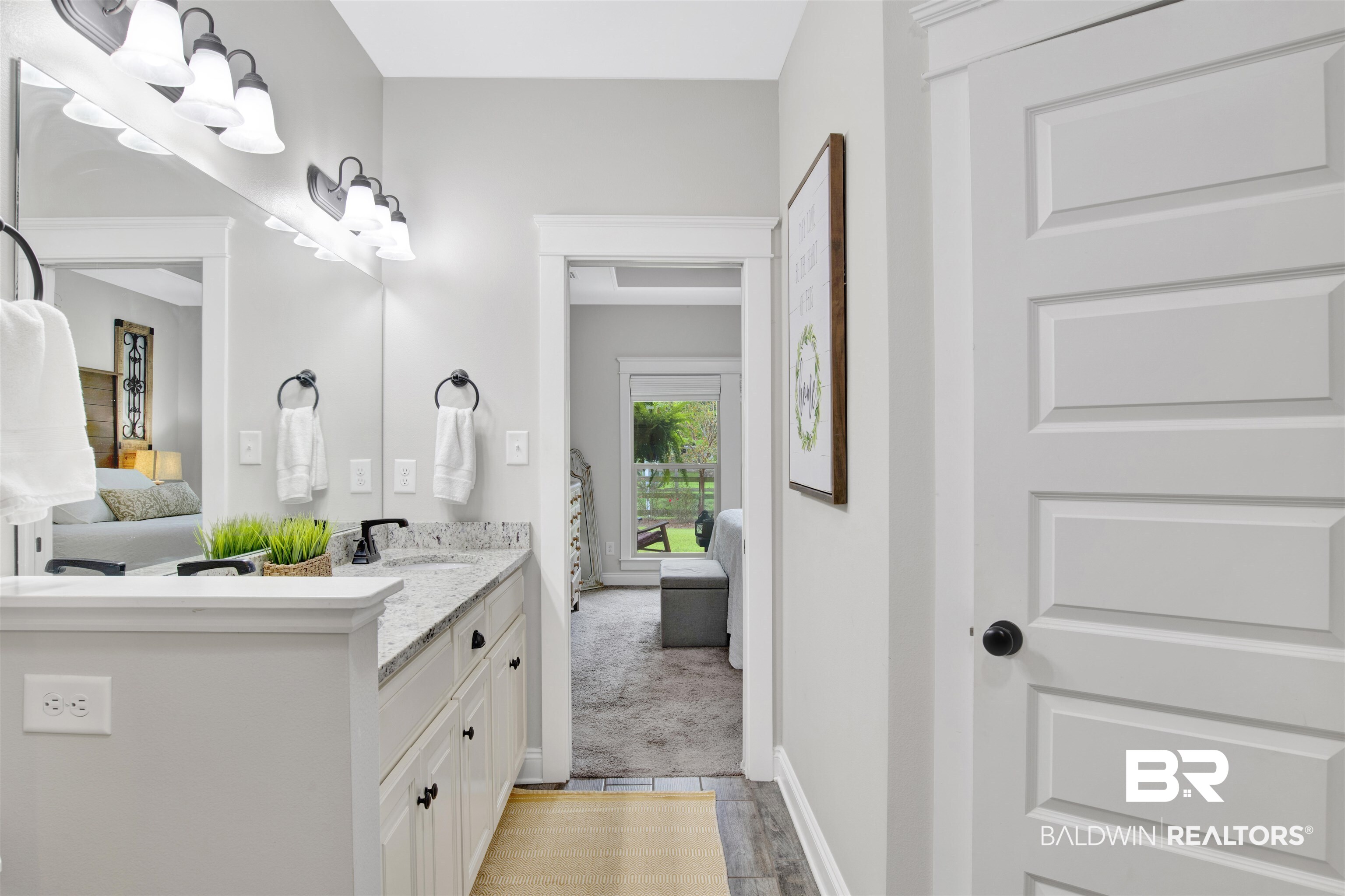 21475 Sedlack Road Silverhill, AL 36576 - Photo 19 of 36 Double Vanities