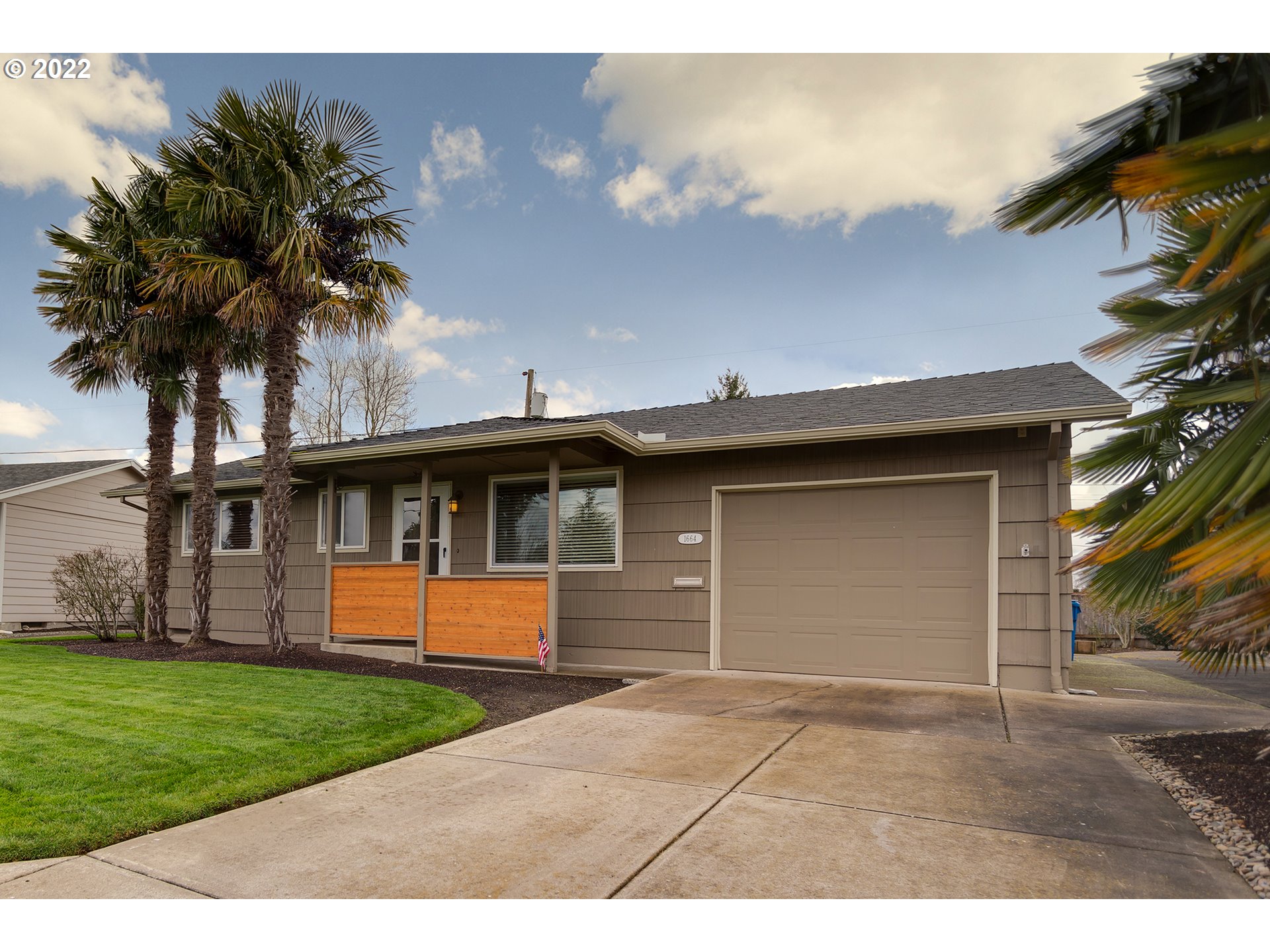 1664 Quinn Road Woodburn, OR 97071 - Photo 3 of 27 Gallery Image 3