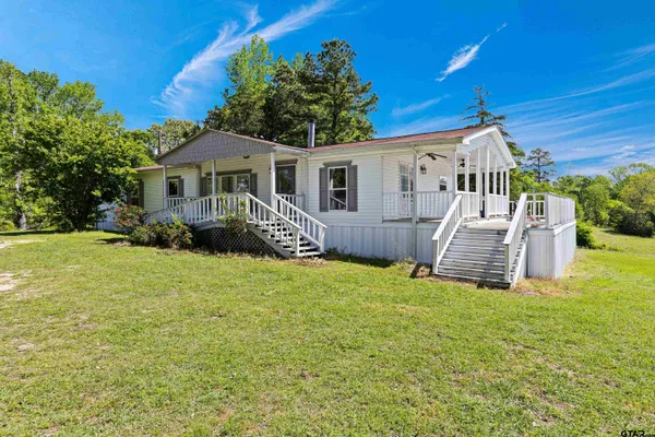 $329,999 | 16193 County Road 3167, Mount Enterprise, TX 75681