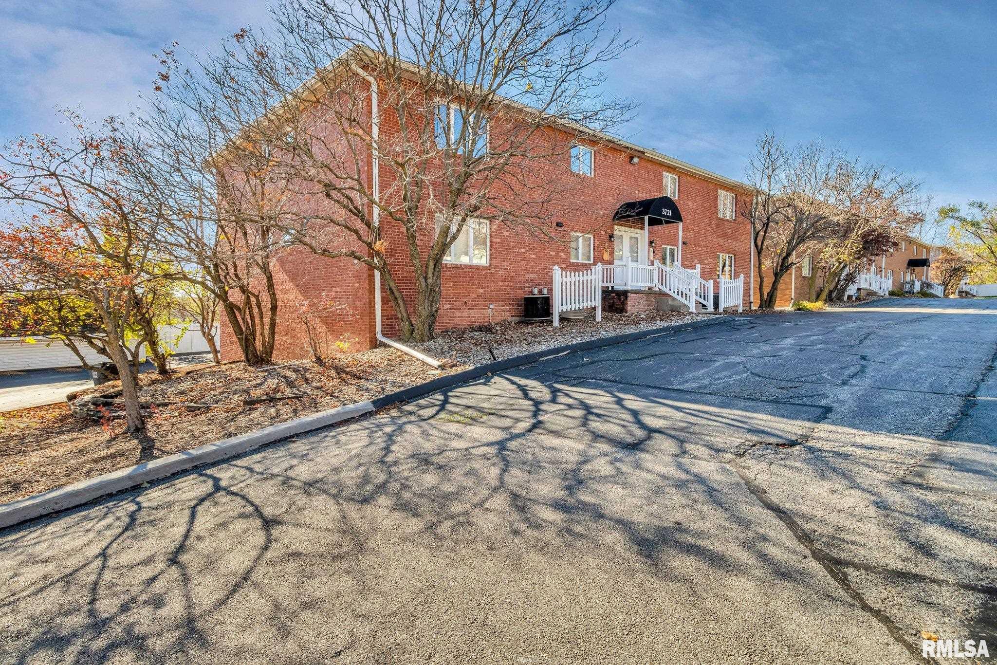 3721 35th Street Moline, IL 61265 - Photo 3 of 25