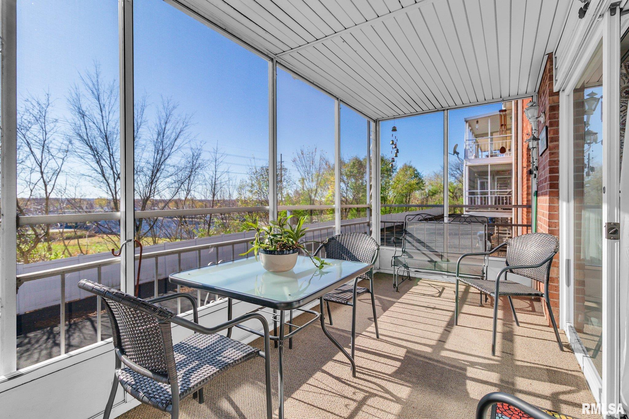 3721 35th Street Moline, IL 61265 - Photo 6 of 25