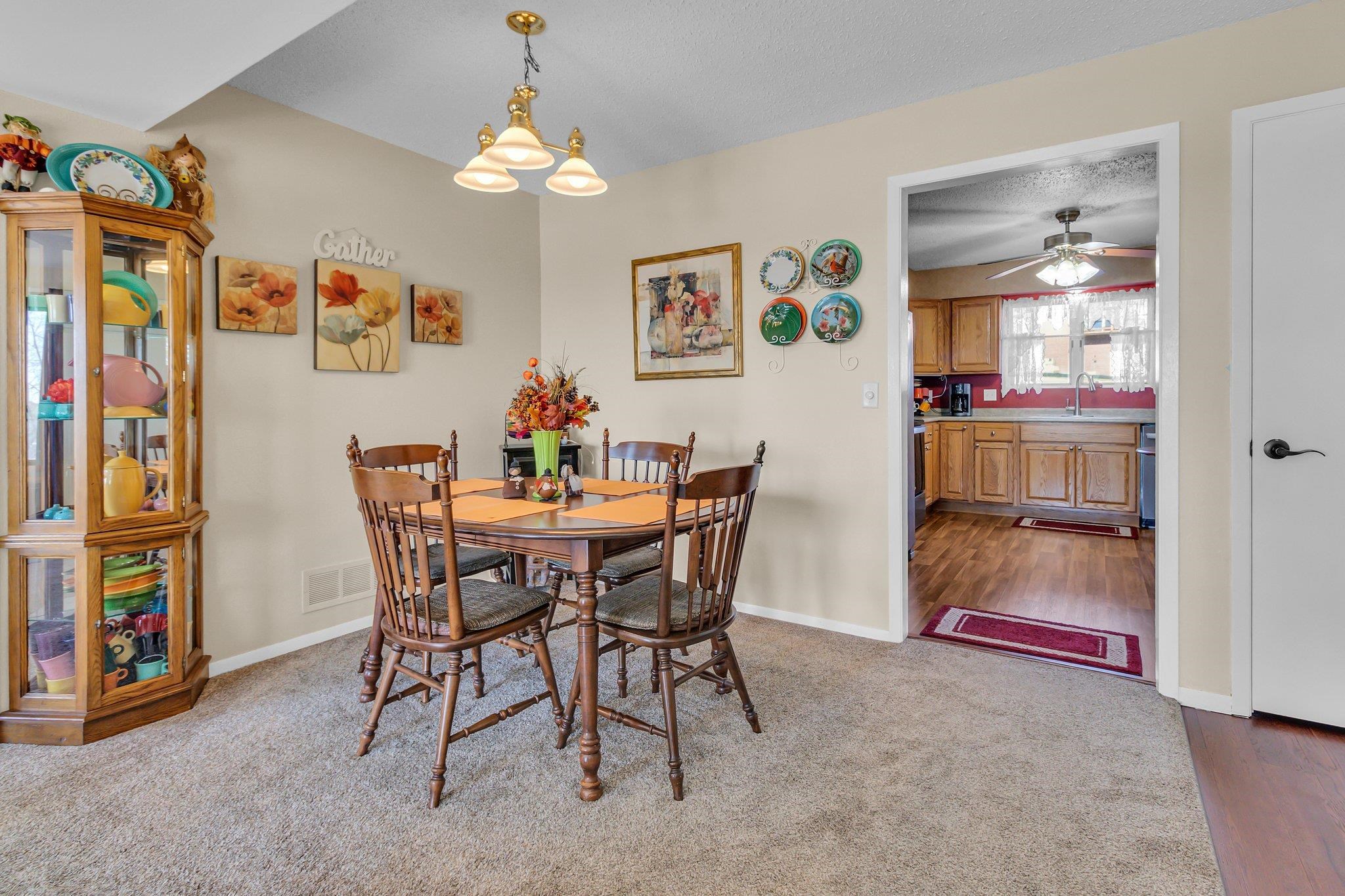 3721 35th Street Moline, IL 61265 - Photo 9 of 25