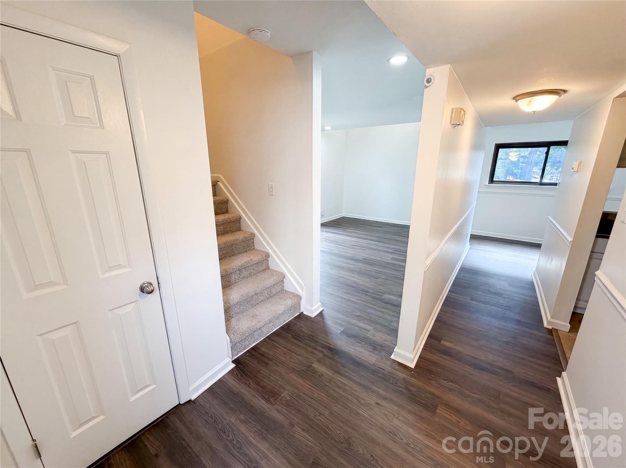 1625 Merry Oaks Road, Unit D Charlotte, NC 28205 - Photo 6 of 19