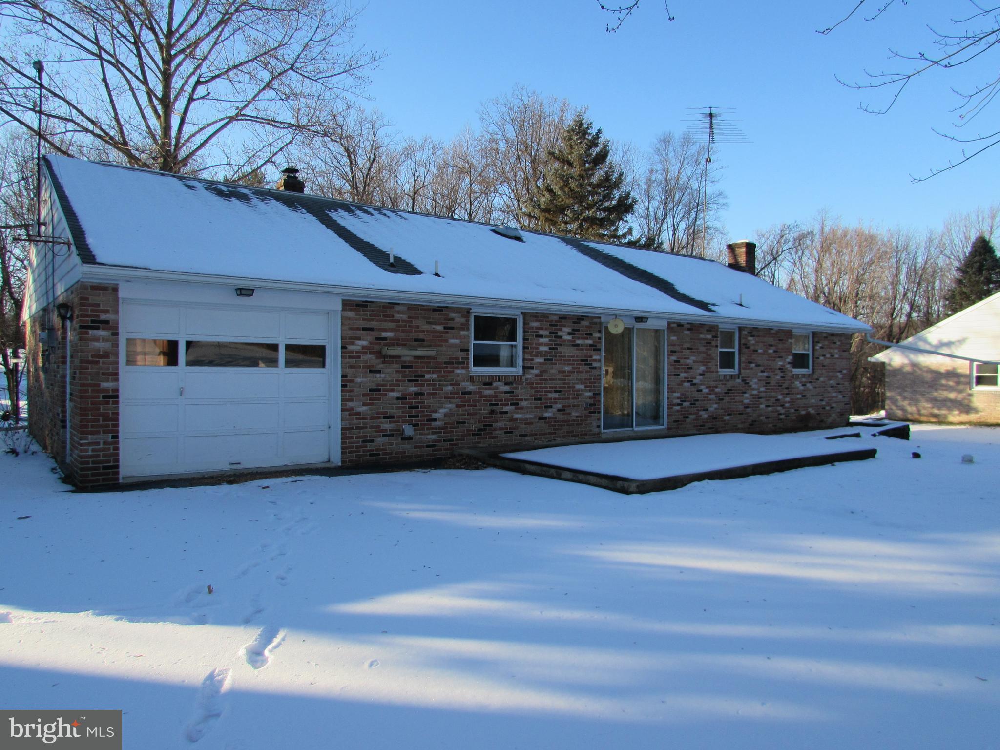 17 Elser Hill Road Lititz, PA 17543 - Photo 6 of 19