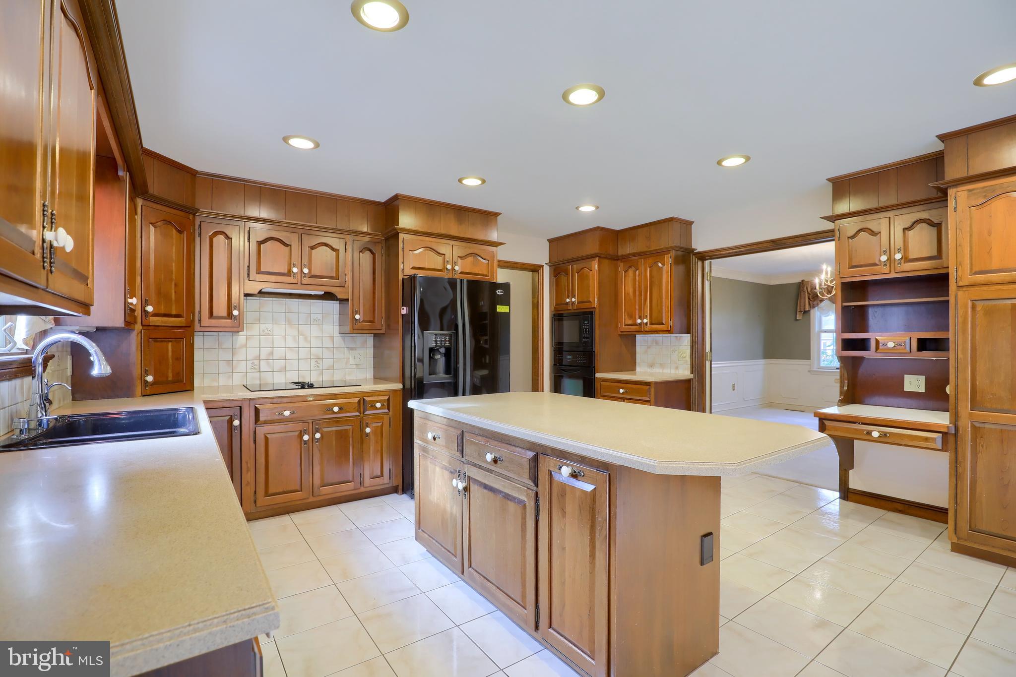 520 Randolph Drive Lititz, PA 17543 - Photo 15 of 57