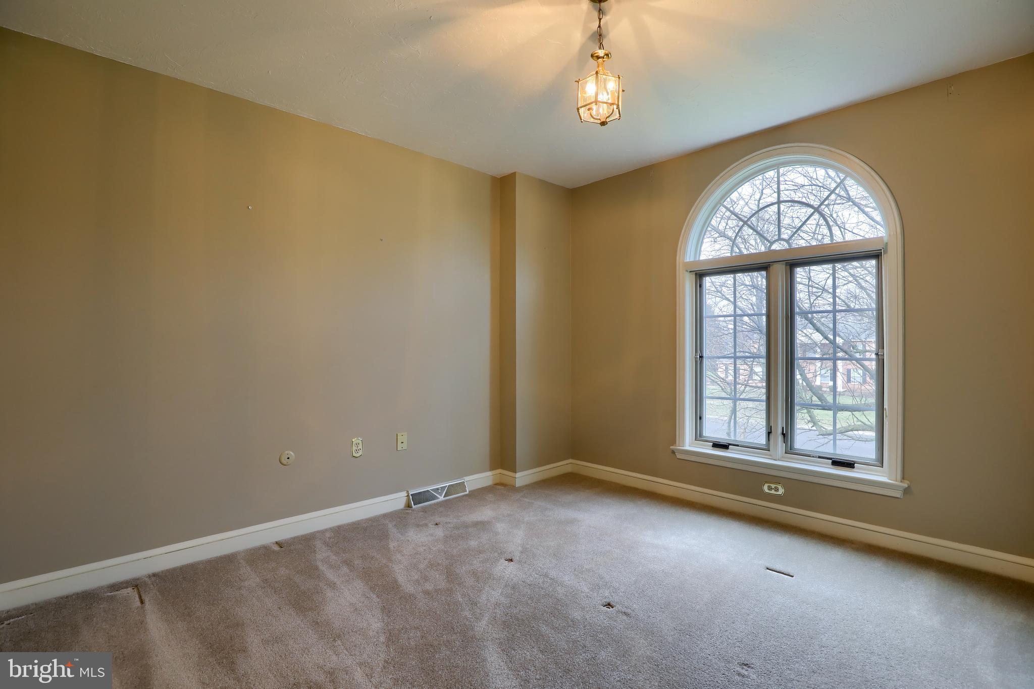 520 Randolph Drive Lititz, PA 17543 - Photo 36 of 57