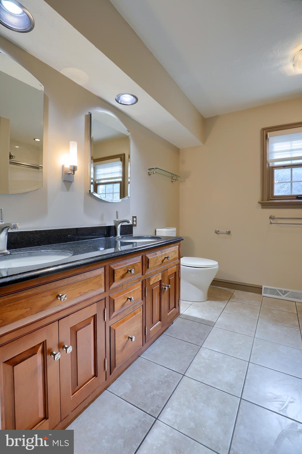 520 Randolph Drive Lititz, PA 17543 - Photo 39 of 57