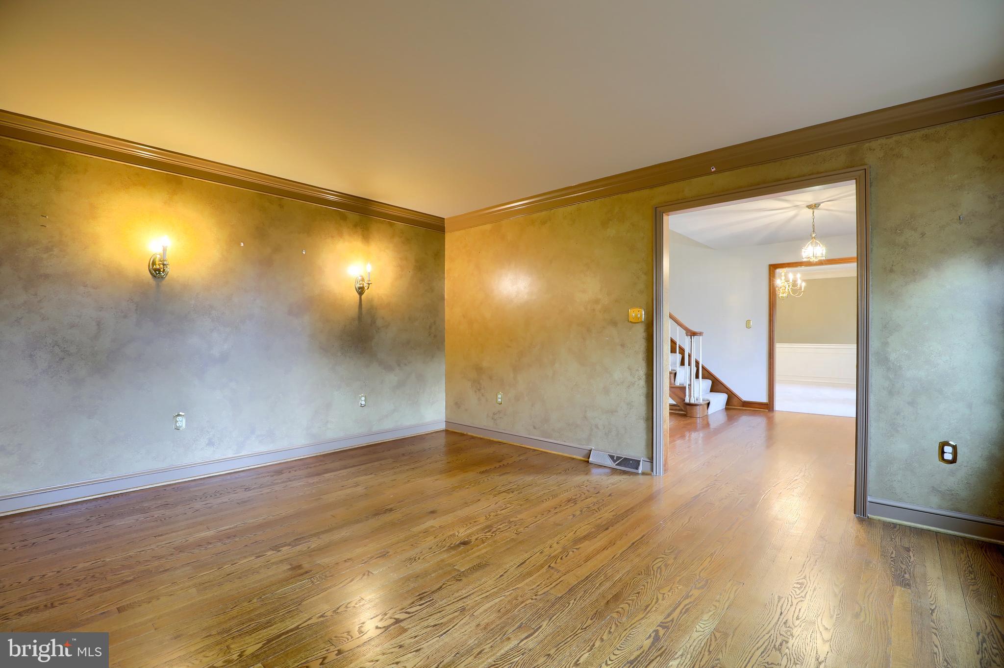 520 Randolph Drive Lititz, PA 17543 - Photo 7 of 57